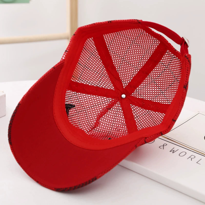 Load image into Gallery viewer, Spider-Man Children Hat Summer Boys Baby Peaked Cap Boys Sun Sunhat Sun Mesh Baseball Cap Trendy
